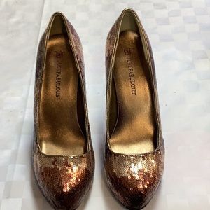 Just Fabulous, size 6.5, gold and brown sequins, 5” heels